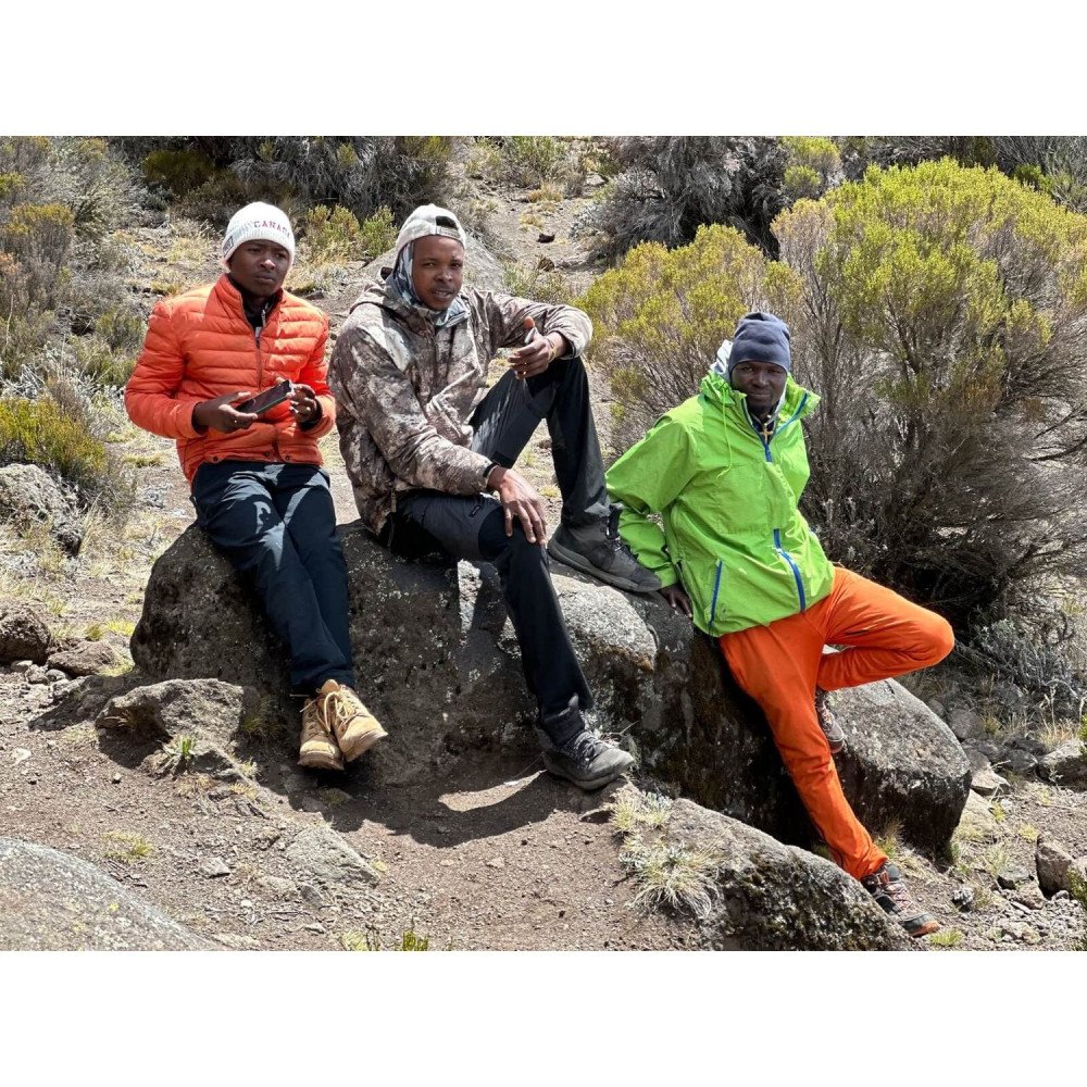Climbing Kilimanjaro via the Lemosho route
